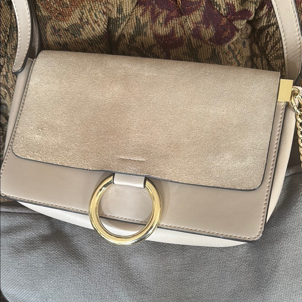 Elegant tan and beige Leather Shoulder Bag